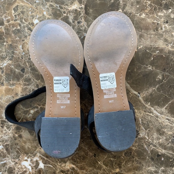 Toms sandals - Picture 2 of 3